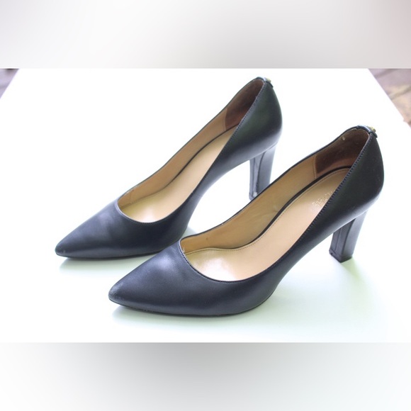 Michael Kors Abbi pumps - Picture 7 of 10